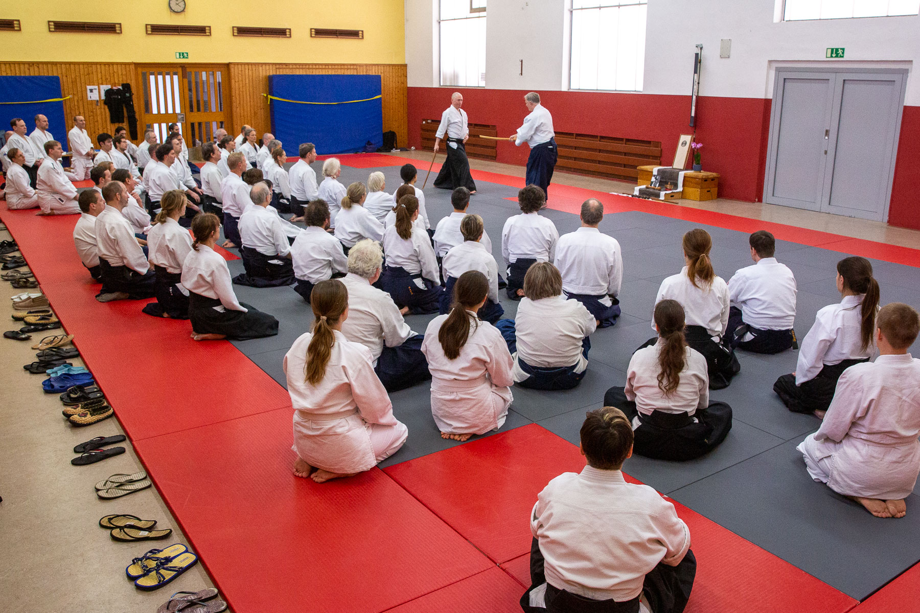 Teilnehmerinnen des Aikido-Lehrgangs